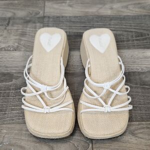 Mudd Alona 90s Y2K Sandals in White and Canvas Size 7.5